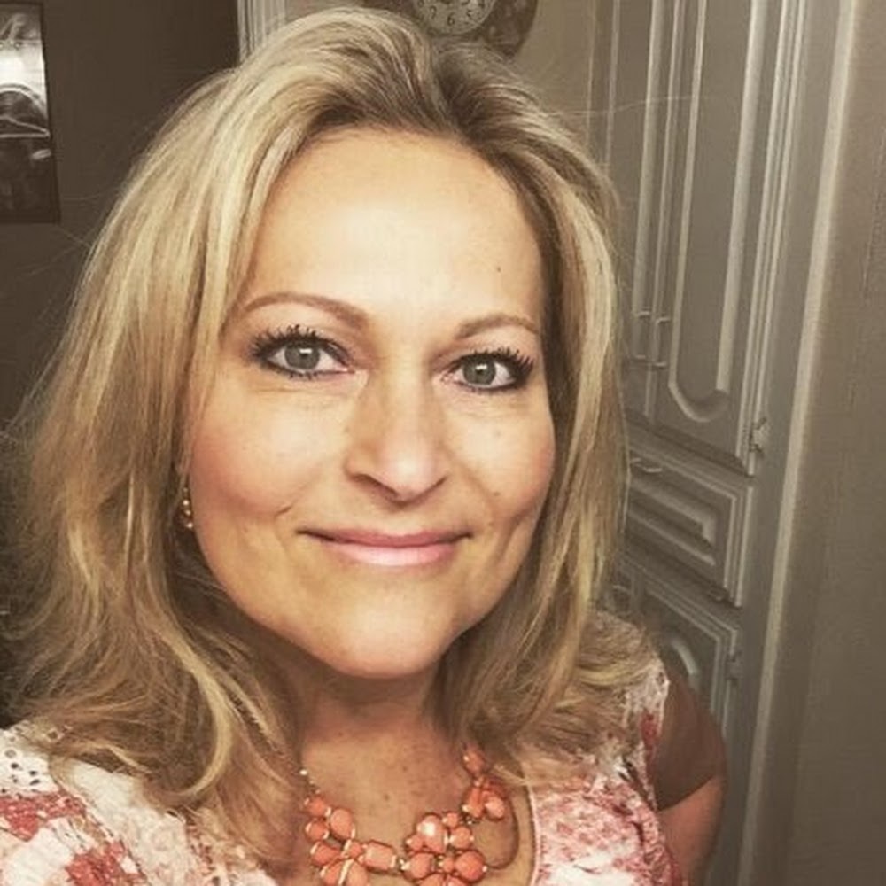 Meet your Posher, Rhonda